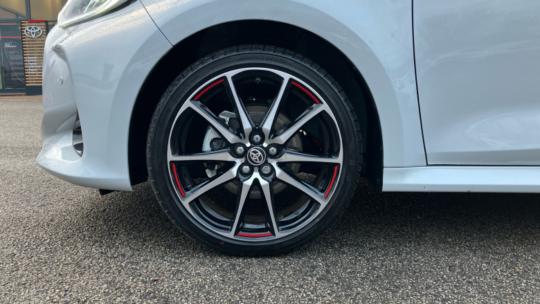 Toyota Yaris 1.5 Hybrid GR Sport 5dr CVT Hybrid Hatchback